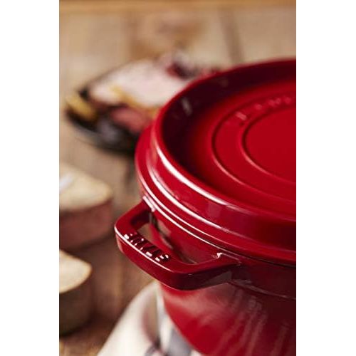  STAUB 1101806 Cocotte/Brater, rund mit Deckel 18 cm, 1,7 L, mit mattschwarzer Emaillierung im Inneren des Topfes, kirsche