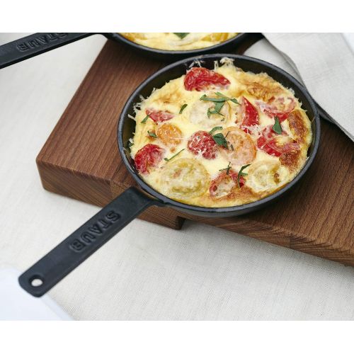  Staub 40509-529-0 Mini Bratpfanne, 12 cm, 0,15 L, mit mattschwarzer Emaillierung im Inneren der Pfanne, schwarz