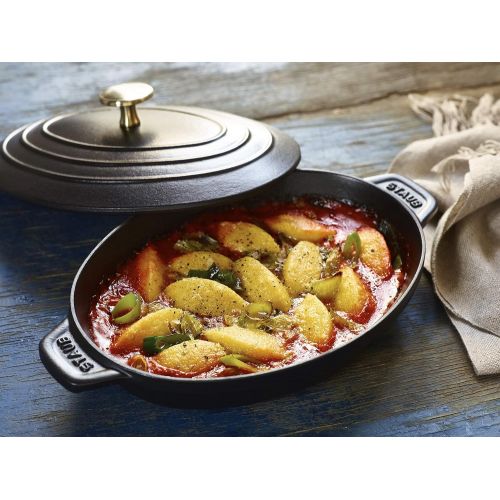  Staub 40509-582-0 Auflaufform, oval 23 x 17 cm, 1 L mit mattschwarzer Emaillierung im Inneren der Auflaufform, schwarz