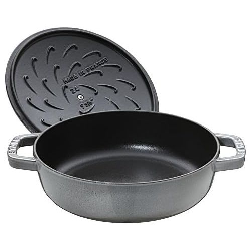  Staub Brater mit Chistera, Induktionsgeeignet, Gusseisen, Graphitgrau, 24 cm, 1 Einheiten