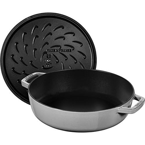  Staub Brater mit Chistera, Induktionsgeeignet, Gusseisen, Graphitgrau, 24 cm, 1 Einheiten