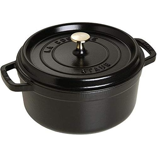  Staub 1102225 Cocotte/Brater, rund mit Deckel 22 cm, 2,6 L, mit mattschwarzer Emaillierung im Inneren des Topfes, schwarz