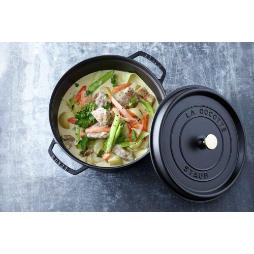  Staub 6-1/4-Quart Round Cocotte, Black Matte by Staub