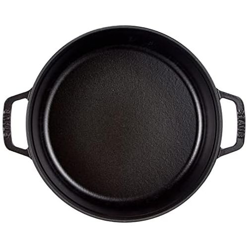  Staub 40510-607-0 Cocotte/Brater, rund & flach 26 cm, 3,8 L, mit mattschwarzer Emaillierung im Inneren des Topfes, schwarz