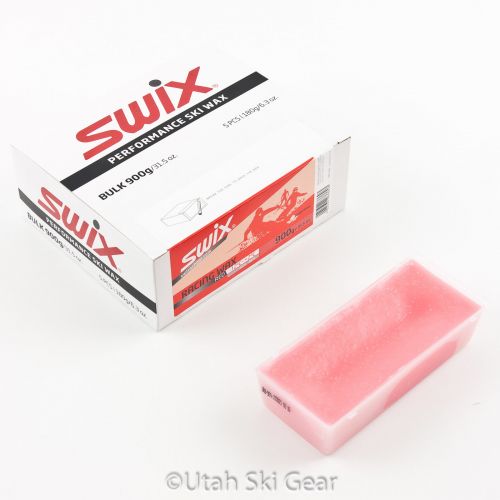  Swix UR8 Red Bio Training Wax  900g Bulk