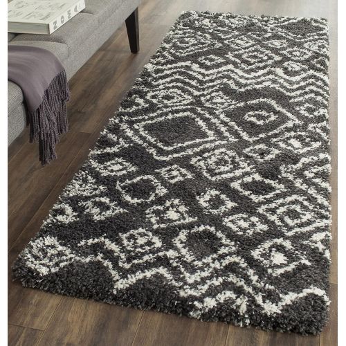  Safavieh Belize Shag Collection SGB488C Charcoal and Ivory Runner (23 x 7)