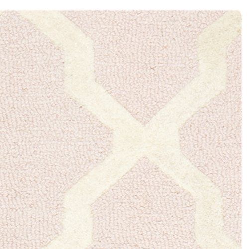  Safavieh Cambridge Collection CAM121M Handcrafted Moroccan Geometric Light Pink and Ivory Premium Wool Area Rug (26 x 4)