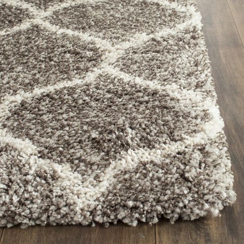  Safavieh Hudson Shag Collection SGH280B Grey and Ivory Moroccan Ogee Plush Runner (23 x 12)