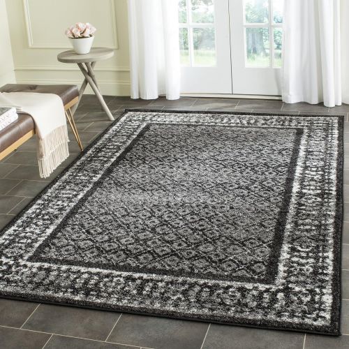  Safavieh Adirondack Collection ADR110A Vintage Distressed Area Rug, 4 x 6, Black/Silver