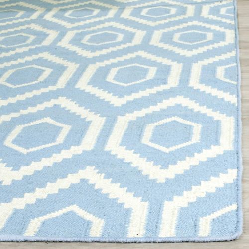  Safavieh Dhurries Collection DHU556B Hand Woven Blue and Ivory Premium Wool Area Rug (6 x 9)