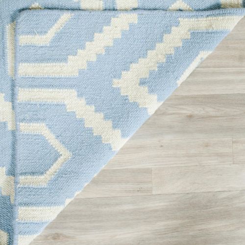  Safavieh Dhurries Collection DHU556B Hand Woven Blue and Ivory Premium Wool Area Rug (6 x 9)