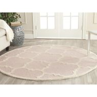 Safavieh Cambridge Collection CAM140M Handcrafted Moroccan Geometric Light Pink and Ivory Premium Wool Round Area Rug (6 Diameter)