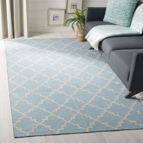  Safavieh Dhurries Collection DHU554B Hand Woven Light Blue and Ivory Premium Wool Area Rug (8 x 10)