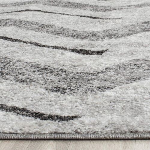  Safavieh Adirondack Collection ADR121P Silver and Charcoal Modern Chevron Area Rug (6 x 9)