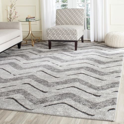  Safavieh Adirondack Collection ADR121P Silver and Charcoal Modern Chevron Area Rug (6 x 9)