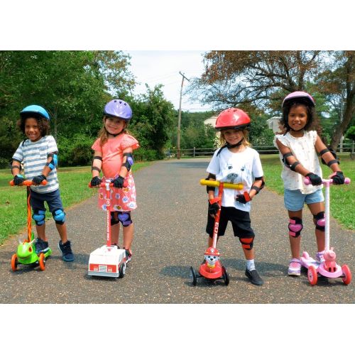  Sakar Dimensions 3D Barbie Self Balancing Scooter ACTSCOT-479BB Toddler Scooter & Kids Scooter, 3 Wheel Platform, Foot Activated Brake, 75 lbs Weight Limit, for Ages 3 and Up