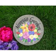 Samdesigns22 GRANDMAS GARDEN - Grandma Stepping Stone - Garden Stone - Birthday Gift - PERSONALZIED Wild Flower Stepping Stone