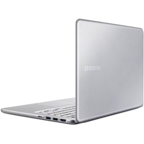 삼성 Samsung Notebook 9 NP900X3T-K02US Traditional Laptop (Windows 10 Home, Intel Core i7, 13.3 LCD Screen, Storage: 256 GB, RAM: 8 GB) Light Titan