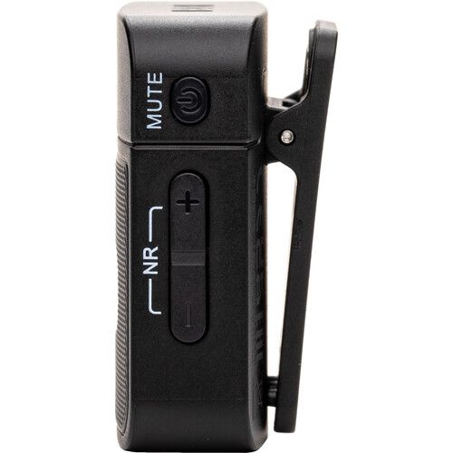  Saramonic Blink 100 B3 Compact Digital Wireless Clip-On Microphone System with Lightning Connector (2.4 GHz)