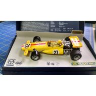 Scalextric C33698A LEGENDS McLaren M7C Jo Bonnier 132 Slot Car Mid America