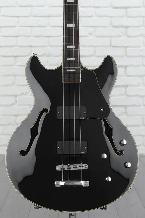 Schecter Corsair Bass - Gloss Black Demo