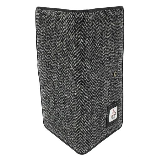  Scott and MacKenzie Tradtional Black and Grey Herringbone Harris Tweed Travel Wallet