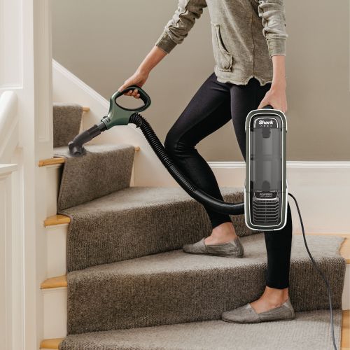  Shark APEX DuoClean with Zero-M Self-Cleaning Brushroll Powered Lift-Away Upright Vacuum