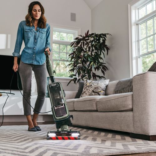  Shark APEX DuoClean with Zero-M Self-Cleaning Brushroll Powered Lift-Away Upright Vacuum