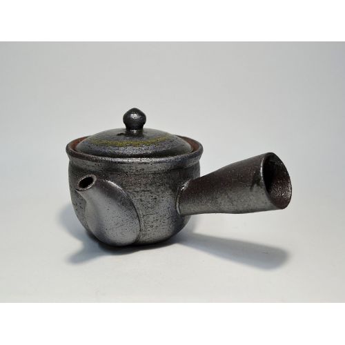  Shigaraki Ware Shigaraki Pottery Sumi-iro Kyusu Teapot and Yunomi Set