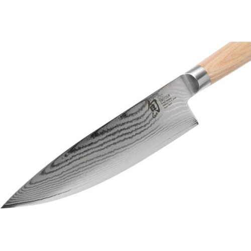  Shun Cutlery Classic Blonde Chef's Knife 8”, Thin, Light Kitchen Knife, Ideal for All-Around Food Preparation, Authentic, Handcrafted Japanese, Professional Chef Knife