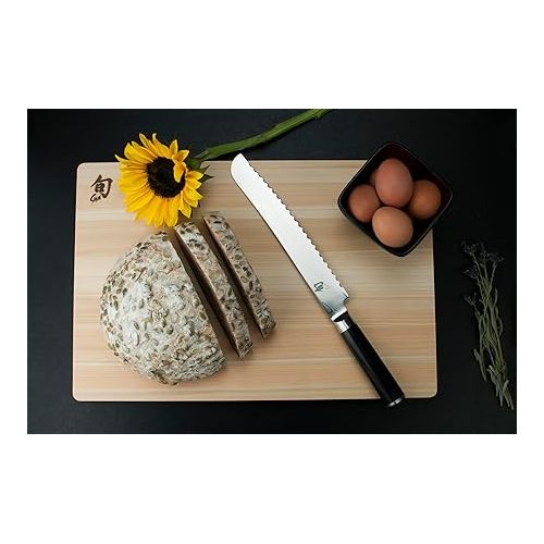  Shun Cutlery Classic Bread Knife 9”, Long Serrations Glide Through Bread, Ideal for Cakes and Pastries, Authentic, Handcrafted, Japanese Serrated Kitchen Knife,Silver