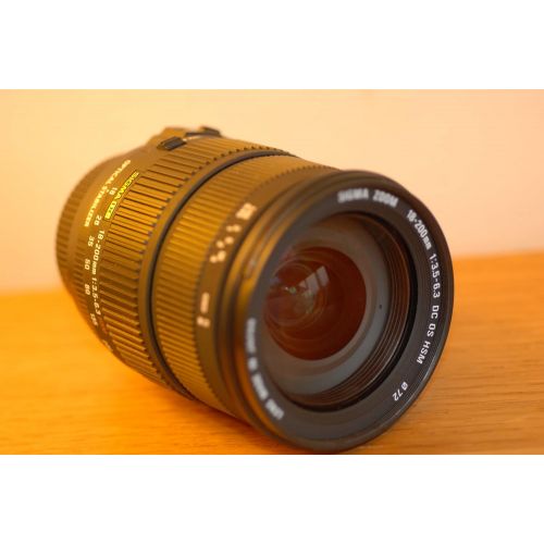  Sigma 18-200mm F3.5-6.3 II DC OS HSM Lens for Nikon SLR Camera (OLD MODEL)