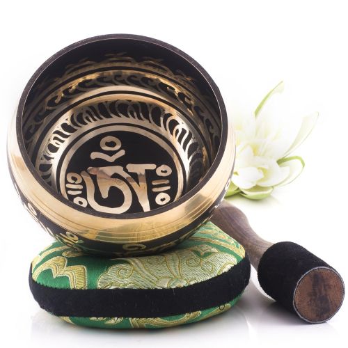  [아마존 핫딜]  [아마존핫딜]Silent Mind tibetische Klangschale Set ~ Balance und Harmonie Design ~ mit hochwertigem Holz Kloeppel und Himalaya Kissen ~ perfektes Tibetan Singing Bowl Set zur Yoga Meditation, E