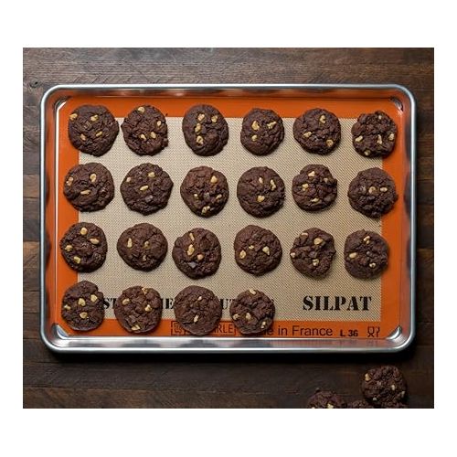  Sasa Demarle Silpat Premium Non-Stick Silicone Baking Mat, Big Sheet Pan Size (2/3 Sheet Pan) for a 15''x 21'' Sheet Pan - 13.58''x 19.5'' - ONE MAT ONLY - by Pastry Chef's Boutique