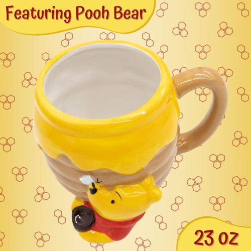  [아마존베스트]Silver Buffalo Disney Winnie-the-Pooh Honey Pot 3D Sculpted Ceramic Coffee Cappuccino, Latte, Hot Cocoa, Soup Mug or Cereal, 23 Oz, Brown