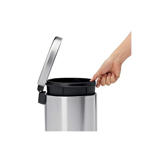 심플휴먼 simplehuman 4.5 Liter / 1.2 Gallon Round Bathroom Step Trash Can, Brushed Stainless Steel