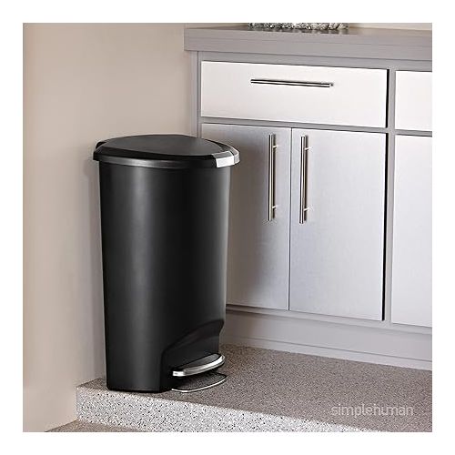 심플휴먼 simplehuman 50 Liter / 13 Gallon Semi-Round Kitchen Step Trash Can, Grey Plastic