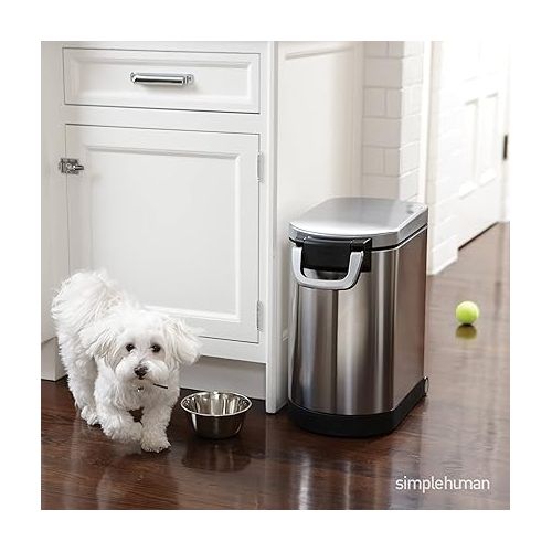 심플휴먼 simplehuman 25 Liter, 27 lb / 12.2 kg Medium Pet Food Storage Container for Dog Food, Cat Food, and Bird Feed, Brushed Stainless Steel