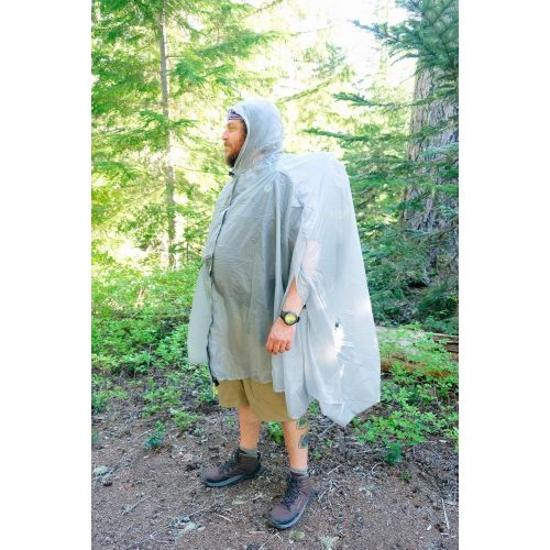  Six Moon Designs Gatewood Cape - 10 oz - 1 Person Ultralight Tarp/Cape (Gray)