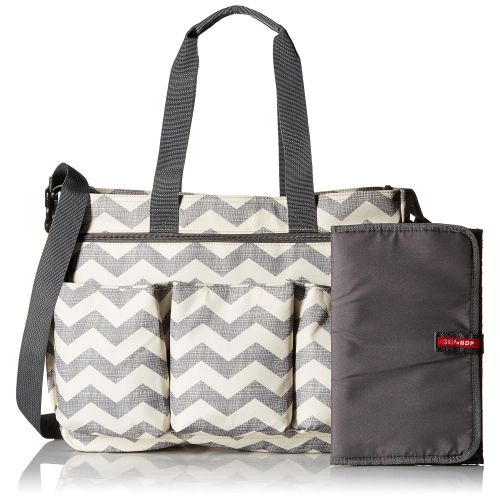 스킵 Skip Hop Duo Double Signature Carry All Travel Diaper Bag Tote with Multipockets, One Size, Chevron