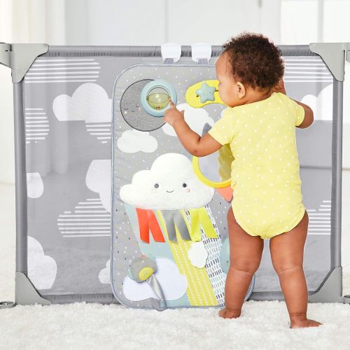 스킵 [아마존베스트]Skip Hop Baby Playpen: Expandable or Wall Mounted Play Yard with Clip-On Play Surface, Silver Lining Cloud