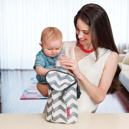 스킵 Skip Hop Grab & Go Insulated Breastmilk Cooler and Double Baby-Bottle Bag - Chevron