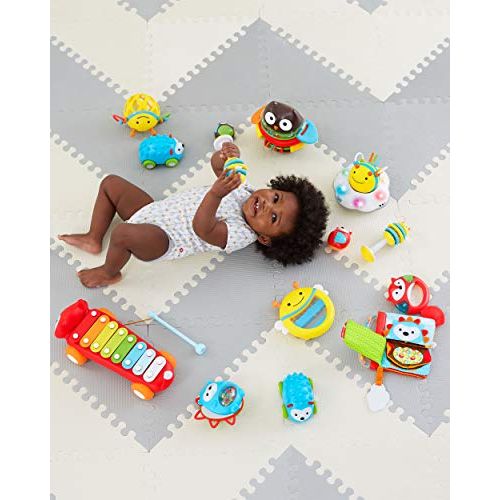 스킵 Visit the Skip Hop Store Skip Hop Foam Baby Play Mat: Playspot Interlocking Foam Floor Tiles, 70 x 56, Grey/Cream