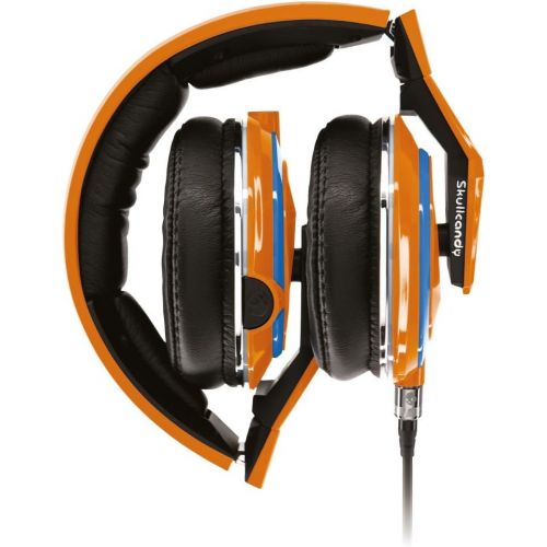  Skullcandy Mix Master Headphones with DJ Capabilities and 3 Button Mic, NBA New York Knicks