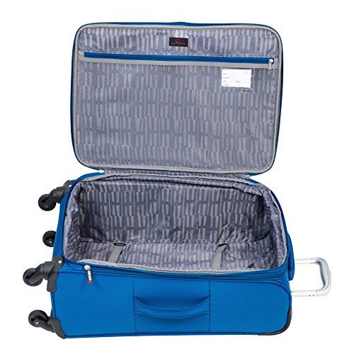  Skyway Spinner Upright Luggage