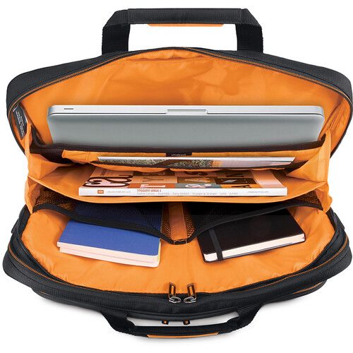  Solo Focus Briefcase for 17.3 Laptop (Black)