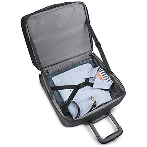  SOLO Solo Westside 16 Inch Rolling Laptop Overnighter Case, Black