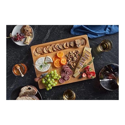  Sonder Los Angeles, Made in USA, Large Thick Maple Wood Cutting Board for Kitchen with Juice Groove, Sorting Compartment, Charcuterie Wooden Board 17x13x1.5 in (Gift Box Included)