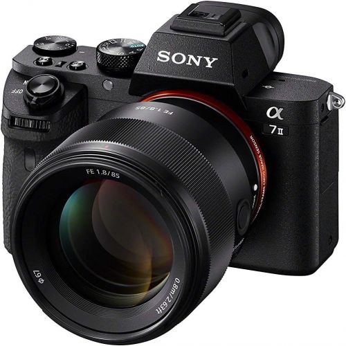 소니 Sony FE 85mm F1.8 Lens SEL85F18 Large Aperture for Full Frame and APS-C E-Mount Mirrorless Cameras Bundle with Deco Gear Photography UV/CPL/FLD Filter Set + Photo Video Software Ki