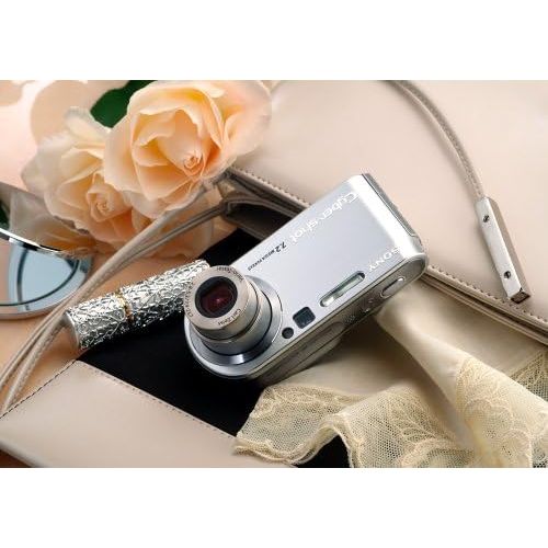 소니 Sony Cybershot DSCP200 7.2MP Digital Camera 3x Optical Zoom (Discontinued by Manufacturer)